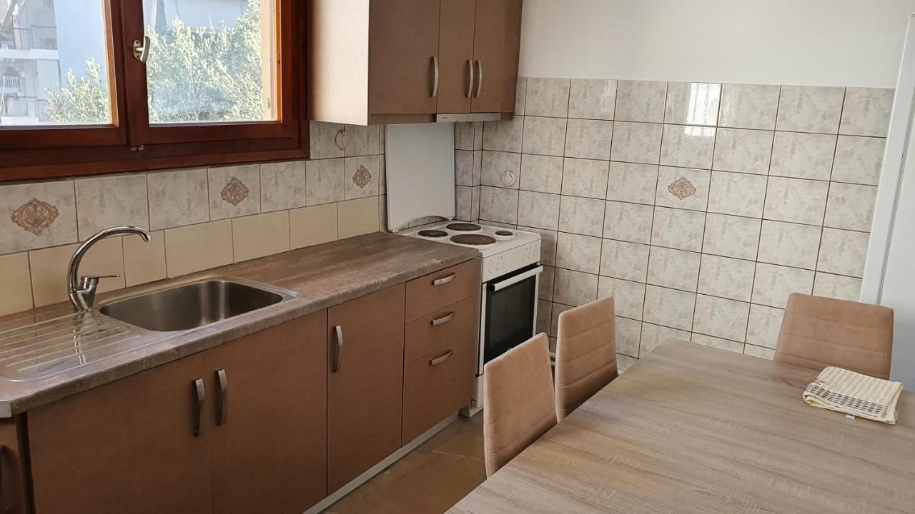 Nafpaktos Beach House Sea View Apartment First Floor Екстер'єр фото